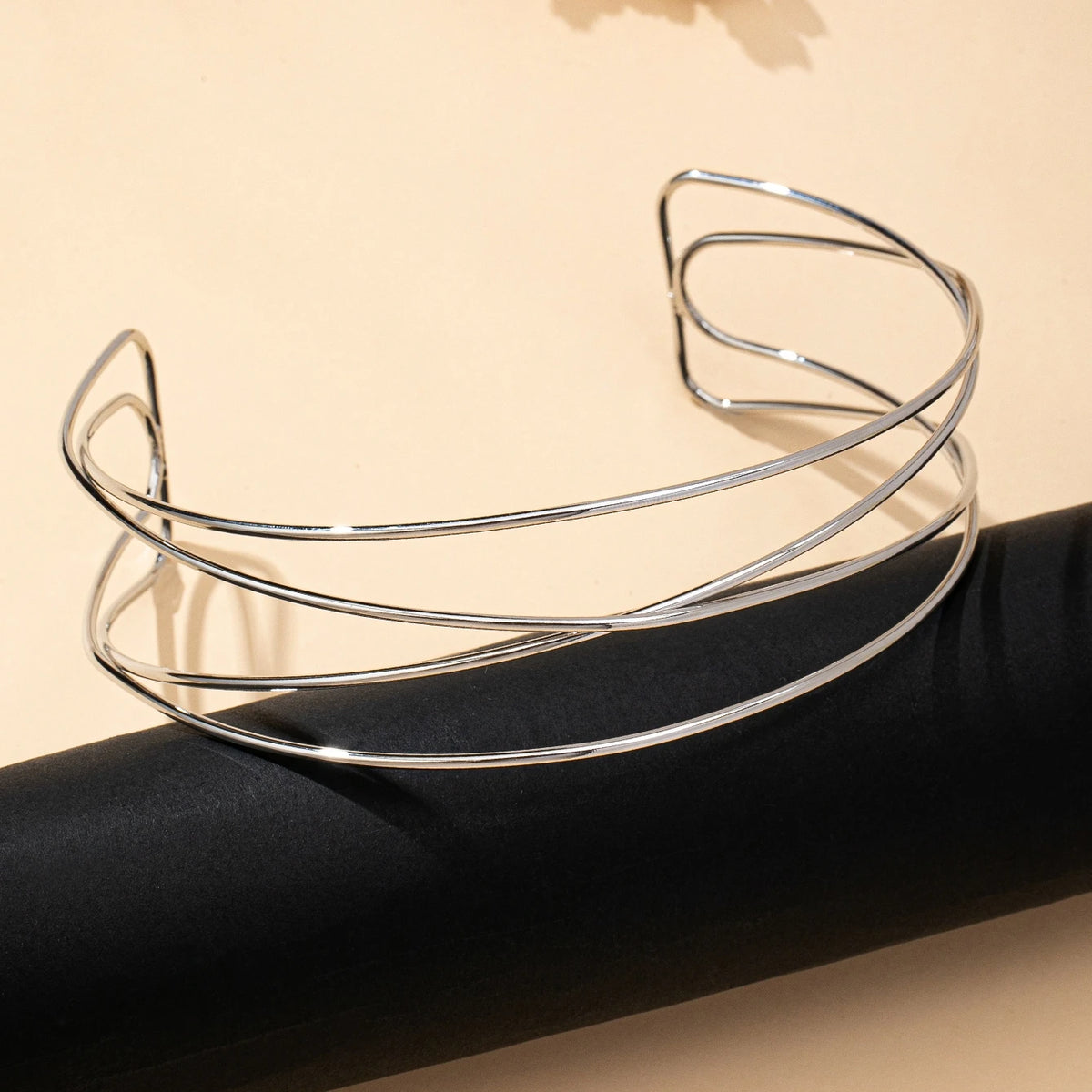 A Women's Necklace with Simple Lines