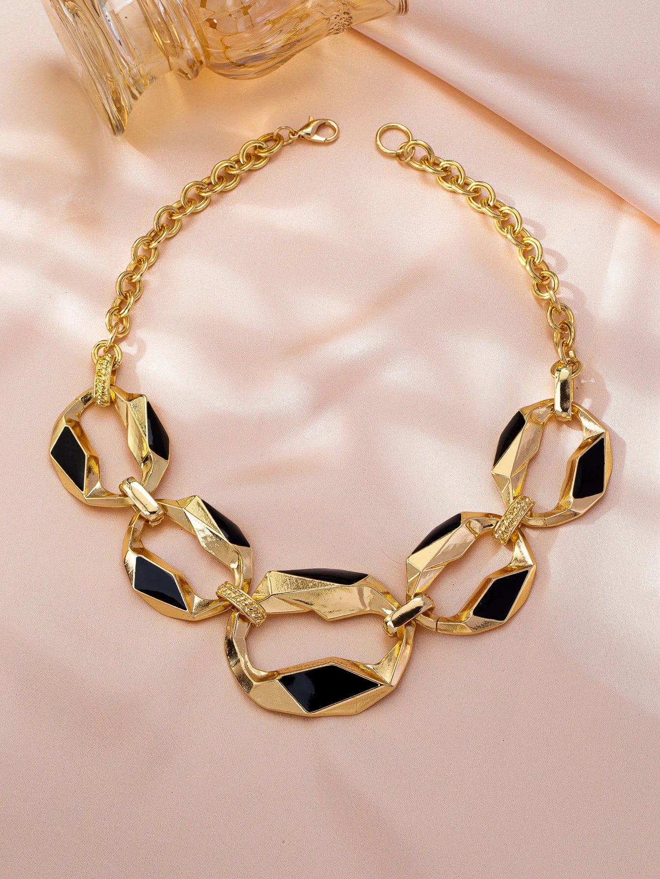 High-End Geometric Necklace